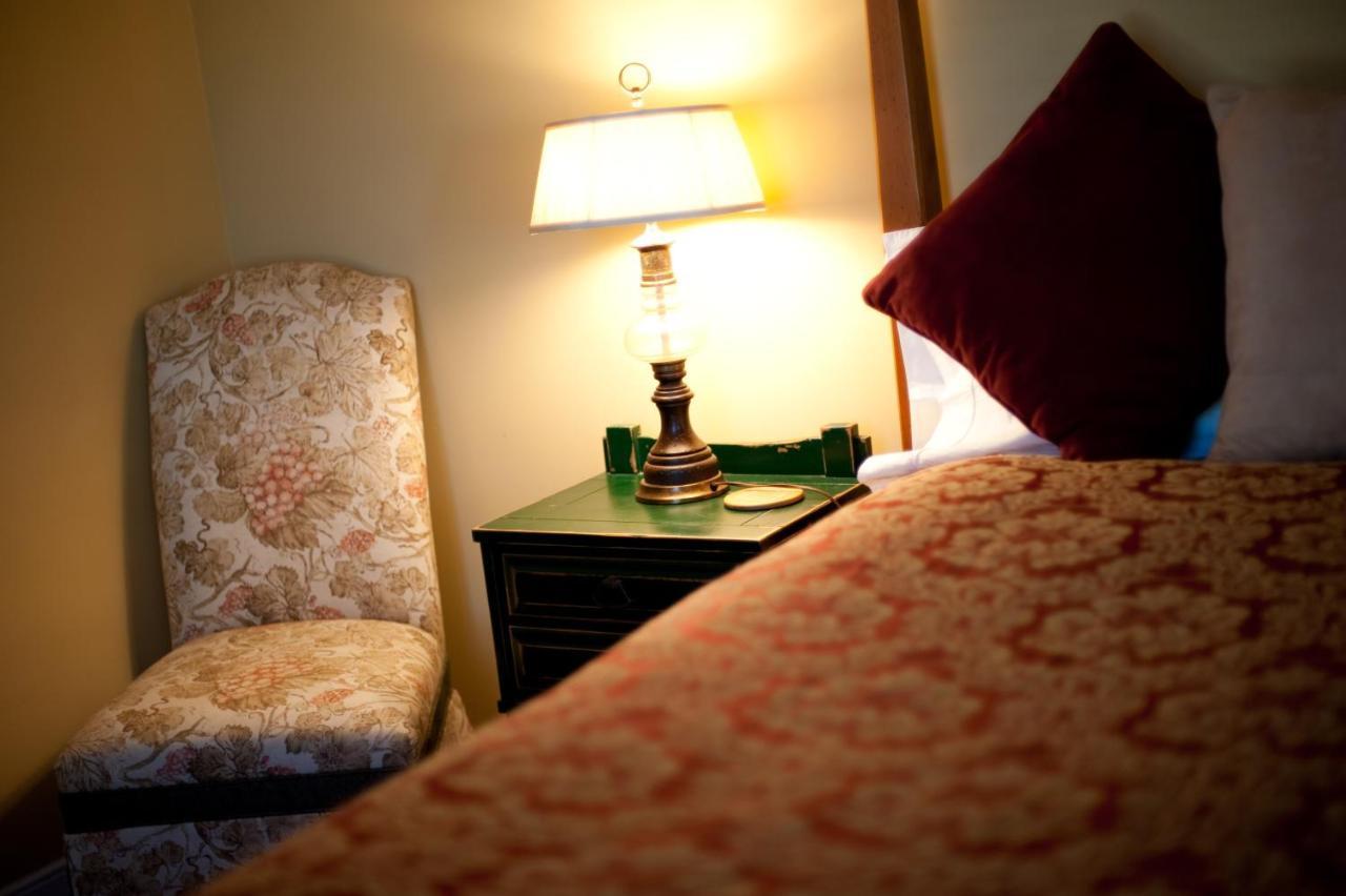 Bed and Breakfast Hopkins Ordinary Bed, Breakfast And Ale Works Sperryville Экстерьер фото