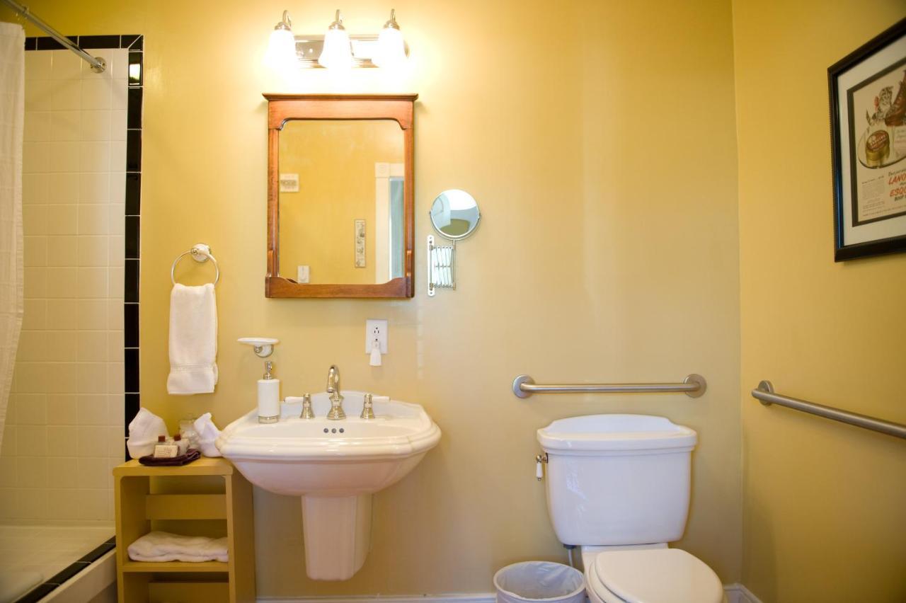 Bed and Breakfast Hopkins Ordinary Bed, Breakfast And Ale Works Sperryville Экстерьер фото