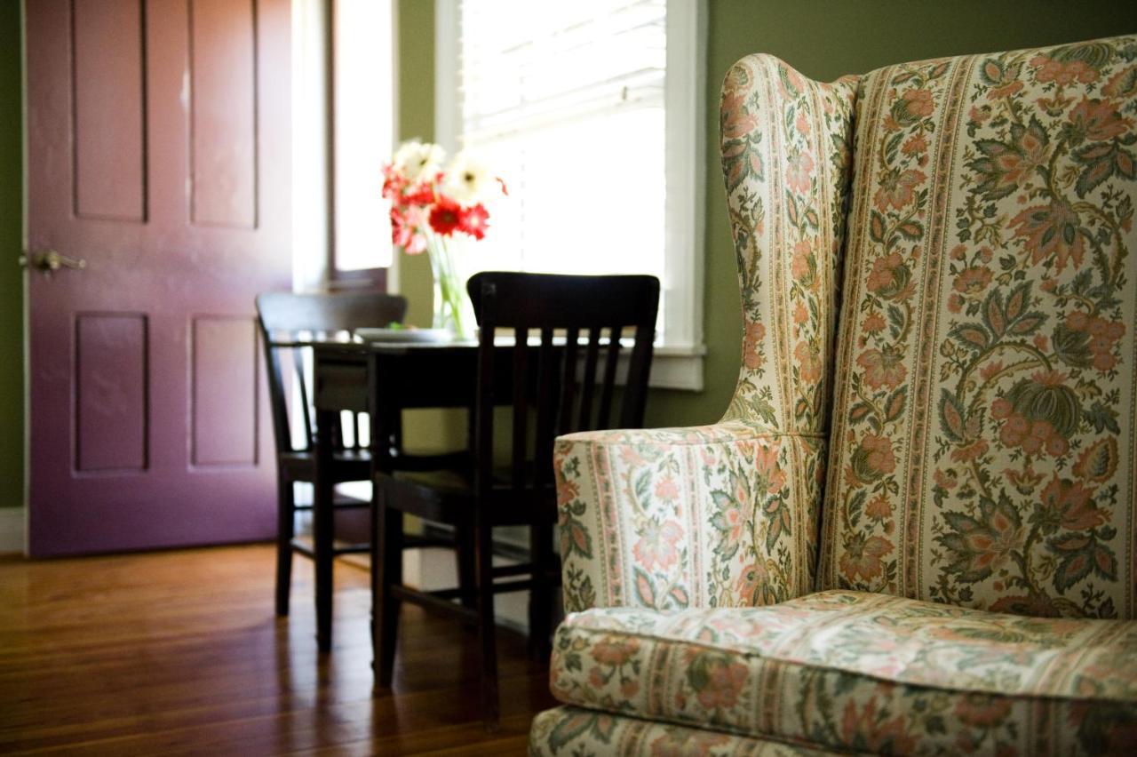 Bed and Breakfast Hopkins Ordinary Bed, Breakfast And Ale Works Sperryville Экстерьер фото