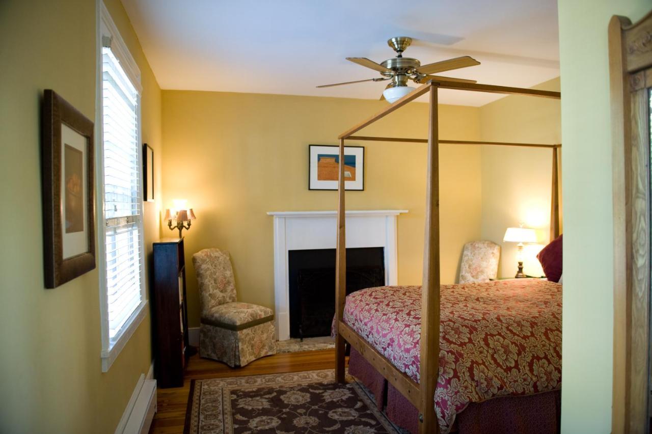 Bed and Breakfast Hopkins Ordinary Bed, Breakfast And Ale Works Sperryville Экстерьер фото